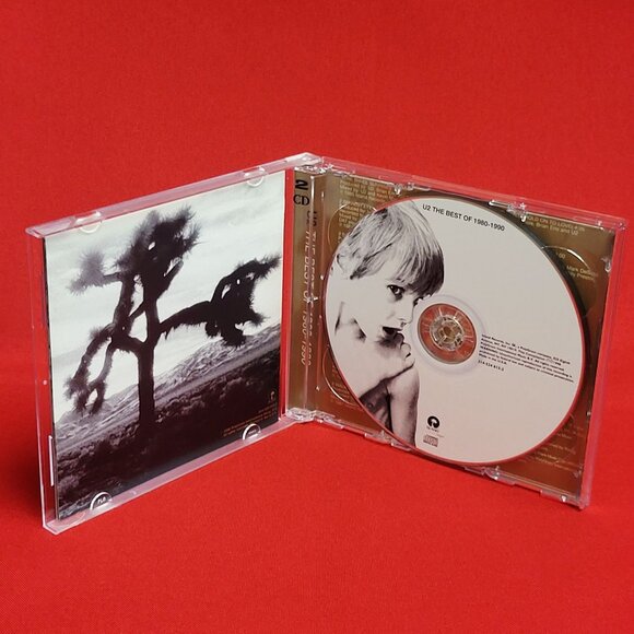 U2 The Best of 1980-1990 CD 1998 - Picture 5 of 8